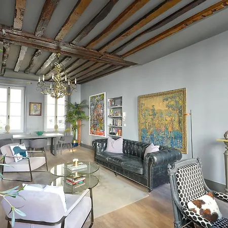 Luxurious 2bdrm 2 Ba In The Heart Of Le Marais Apartmán